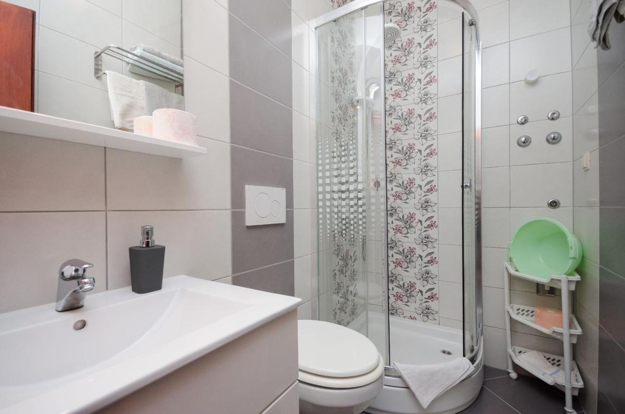 Apartments Mirjana B Лопар Экстерьер фото